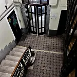 Gallery 21