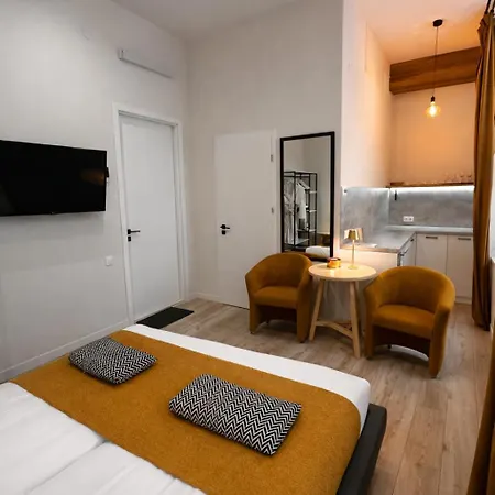 Hotel Gallery 21 3*