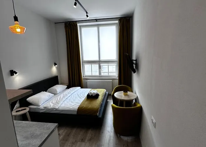 Gallery 21 מלון 3*