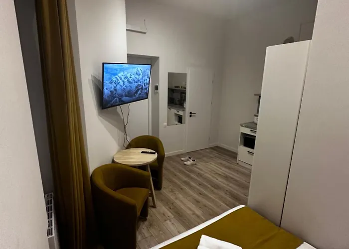 Gallery 21 מלון לבוב