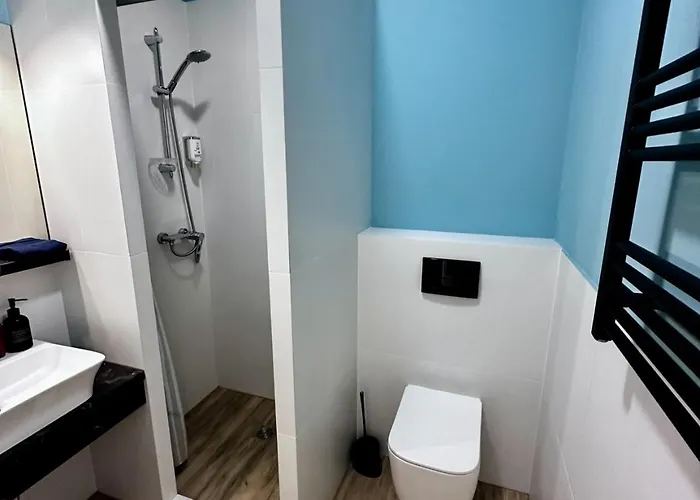 מלון Gallery 21 3*