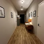 Ξενοδοχείο Gallery 21 Λβιβ